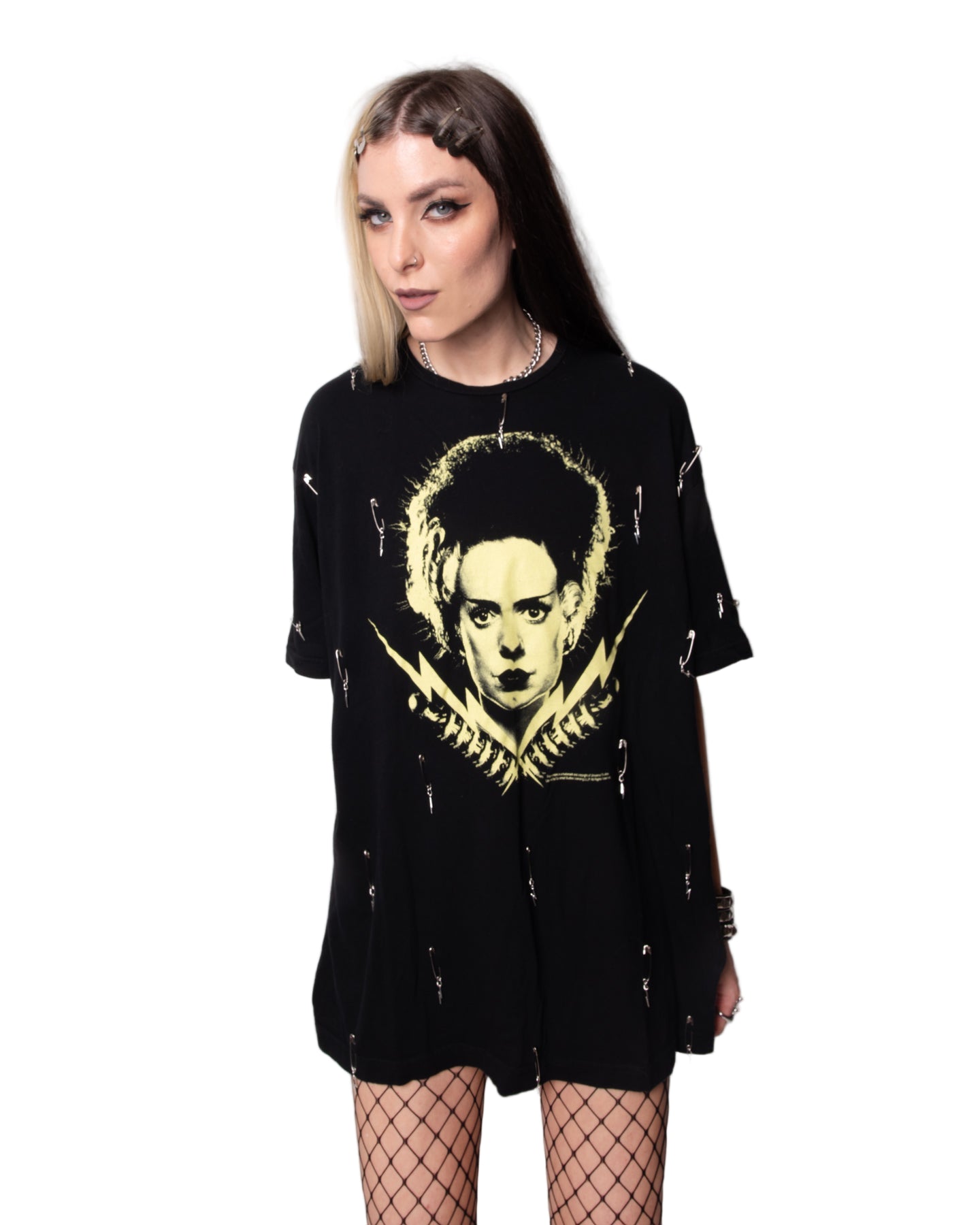 indiefoxx, indiefoxx shop, goth, gothstyle, Indiefoxx Sara Violassi, Alternative clothing, Alt style, Alt fashion, Punk style 