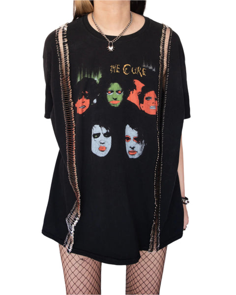 Indiefoxx Shop, Indiefoxx Design, Indiefoxx Sara, Indiefoxx Guitar, Indiefoxx Music, Indiefoxx Influencer, Indiefoxx content creator, Alternative clothing, Goth style, Indiefoxx Style