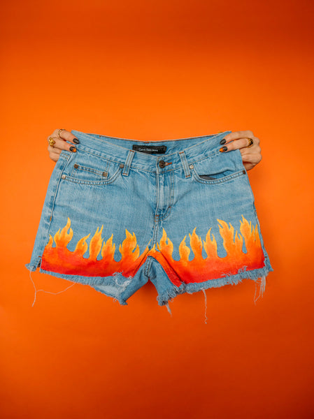 Flames Shorts Size Mid-Rise Size (6)
